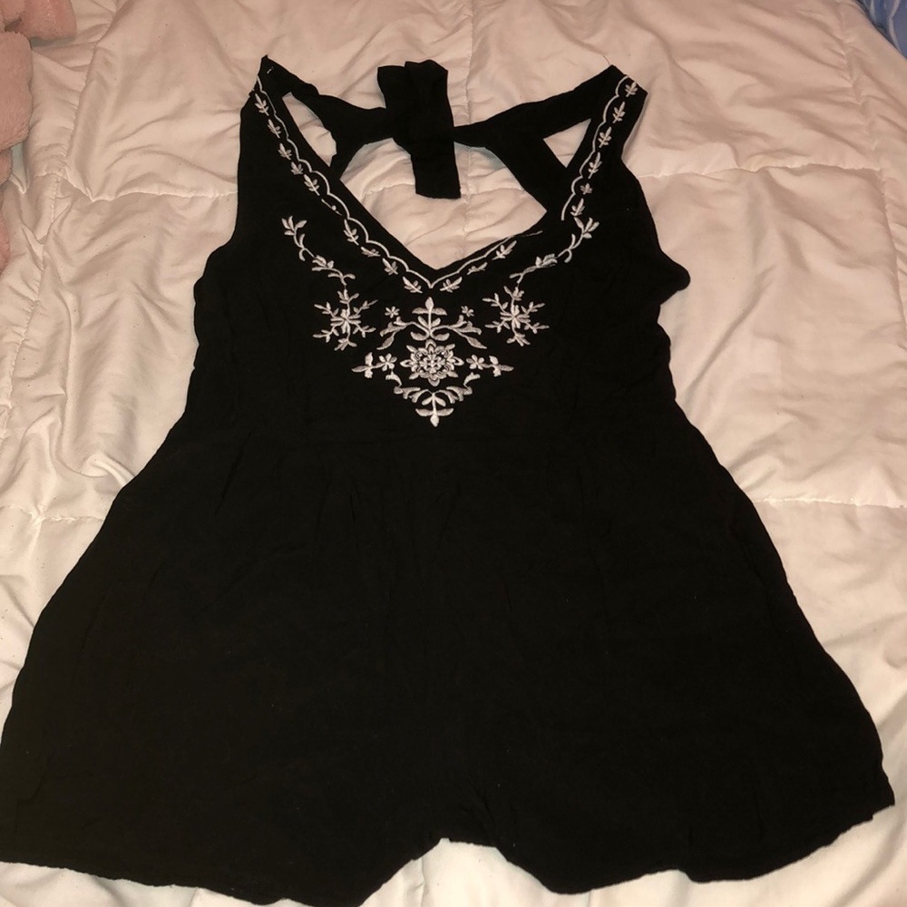 BACKLESS ROMPER!! W POCKETS